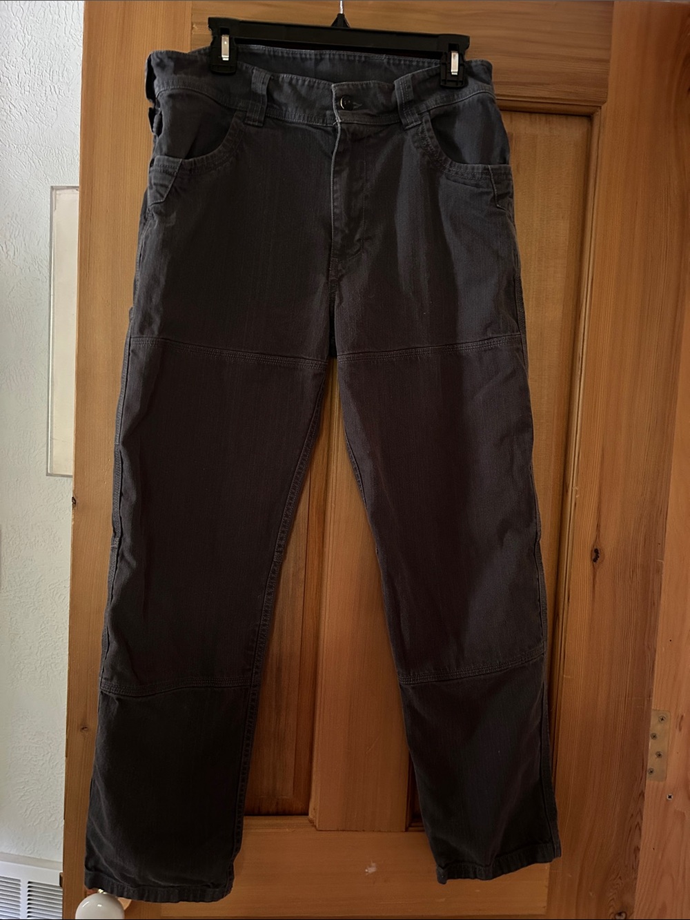 Backcountry Men's Straight-Leg Work Pants in Dark Charcoal 32 waist